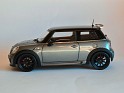 1:18 Kyosho Mini Cooper R56 S John Cooper Works 2008 Gris. Subida por Ricardo